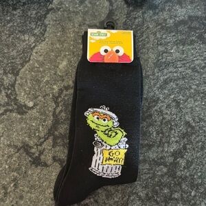 Sesame Street Oscar the Grouch Black Socks
